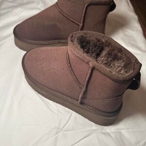 brown platform boots